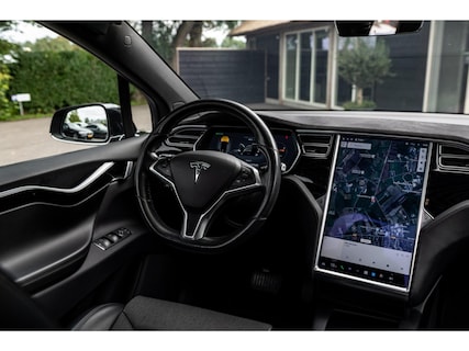 Tesla-Model X