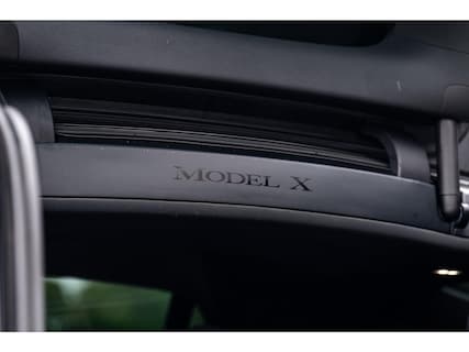Tesla-Model X