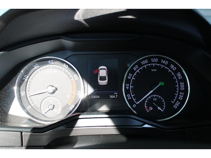 Skoda-Superb
