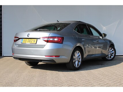 Skoda-Superb