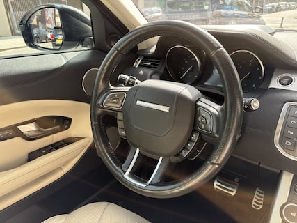 Land Rover-Range Rover Evoque