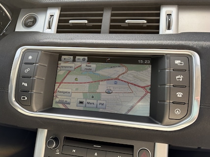 Land Rover-Range Rover Evoque