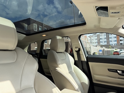 Land Rover-Range Rover Evoque