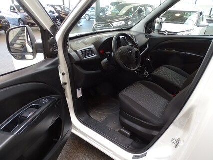 Opel-Combo