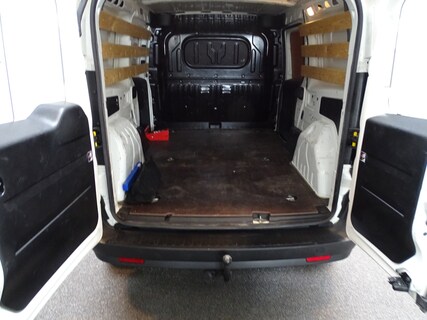 Opel-Combo