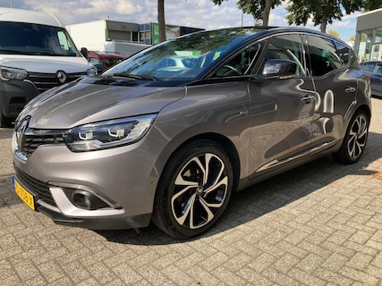 Renault-Scenic