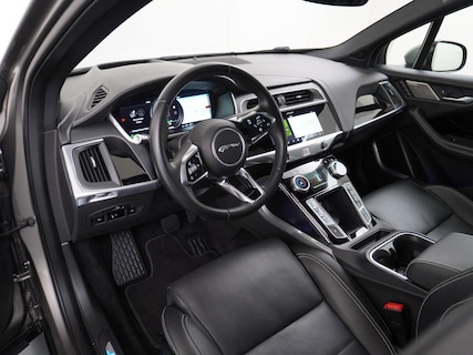 Jaguar-I-Pace