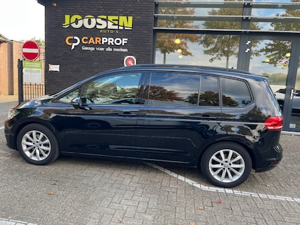 Volkswagen-Touran