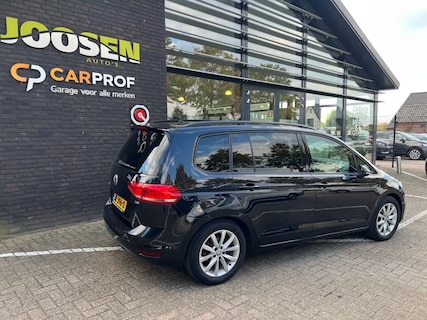 Volkswagen-Touran