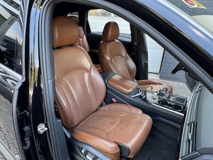 Audi-Q7