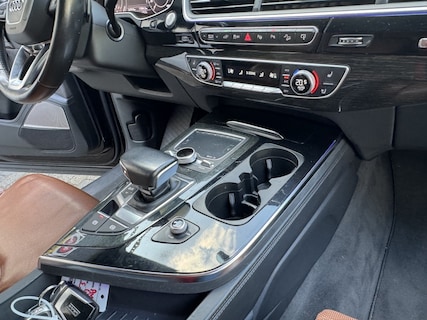 Audi-Q7