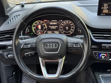 Audi-Q7