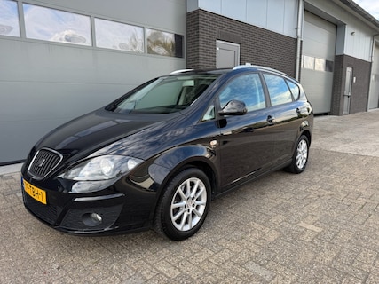 SEAT-Altea XL