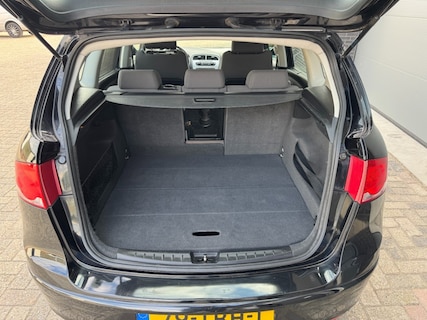 SEAT-Altea XL