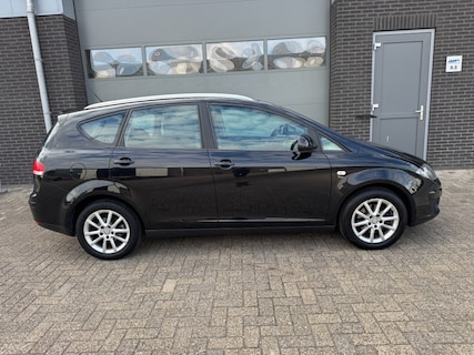 SEAT-Altea XL