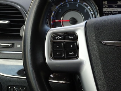 Chrysler-Town & Country
