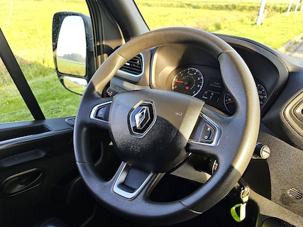 Renault-Master