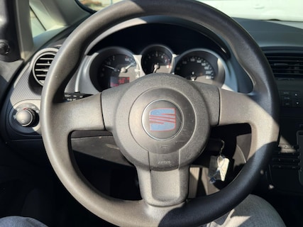 SEAT-Altea