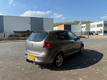 SEAT-Altea