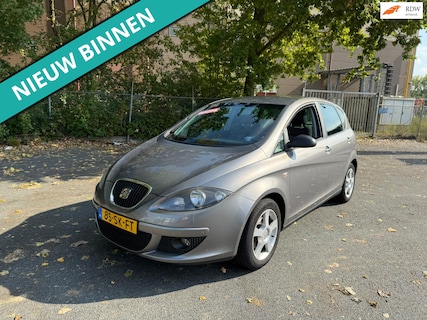 SEAT-Altea