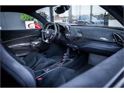 Ferrari-488