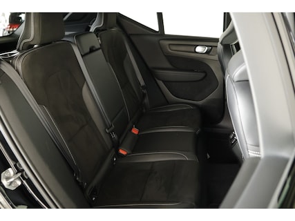 Volvo-XC40