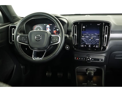 Volvo-XC40