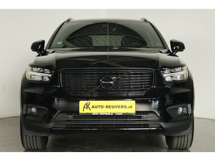 Volvo-XC40