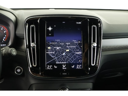 Volvo-XC40