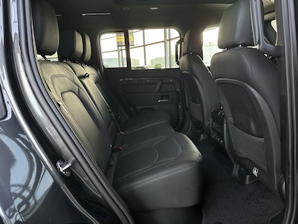 Land Rover-Defender