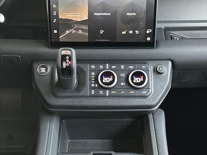 Land Rover-Defender