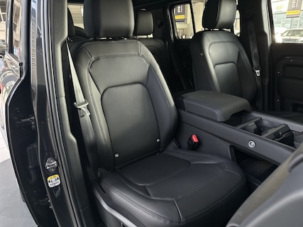 Land Rover-Defender