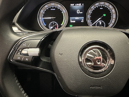 Skoda-Superb