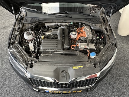 Skoda-Superb