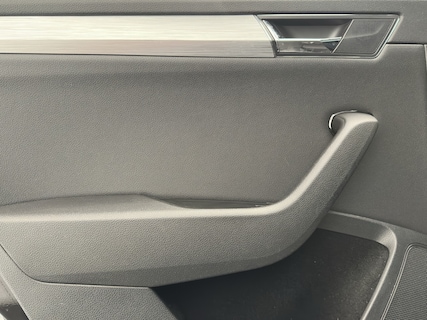 Skoda-Superb