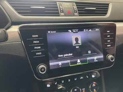 Skoda-Superb
