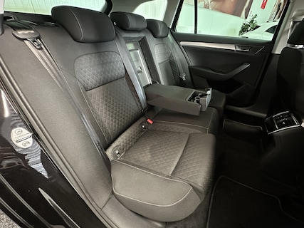 Skoda-Superb