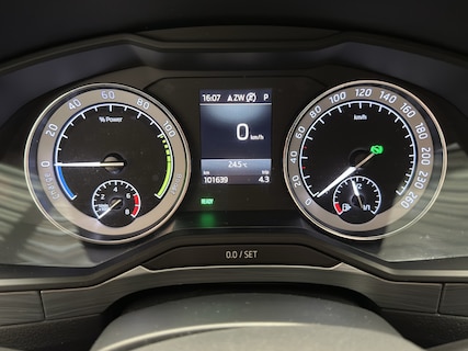 Skoda-Superb