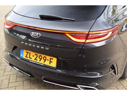 Kia-ProCeed