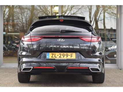 Kia-ProCeed