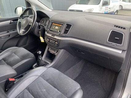 Volkswagen-Sharan