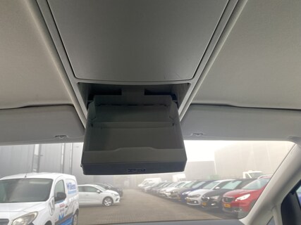Volkswagen-Sharan