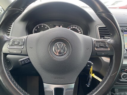 Volkswagen-Sharan
