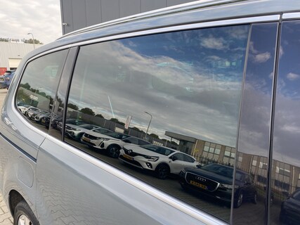 Volkswagen-Sharan