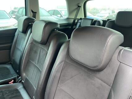 Volkswagen-Sharan