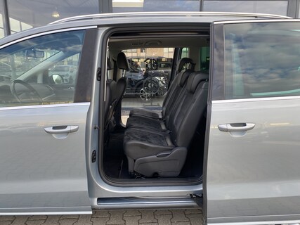 Volkswagen-Sharan