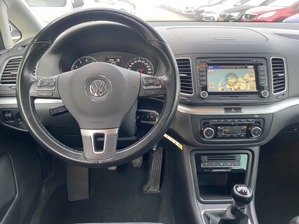 Volkswagen-Sharan