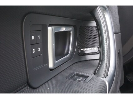 Land Rover-Discovery Sport