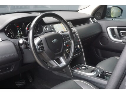 Land Rover-Discovery Sport