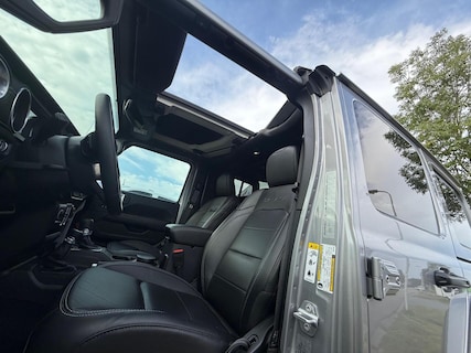 Jeep-Wrangler